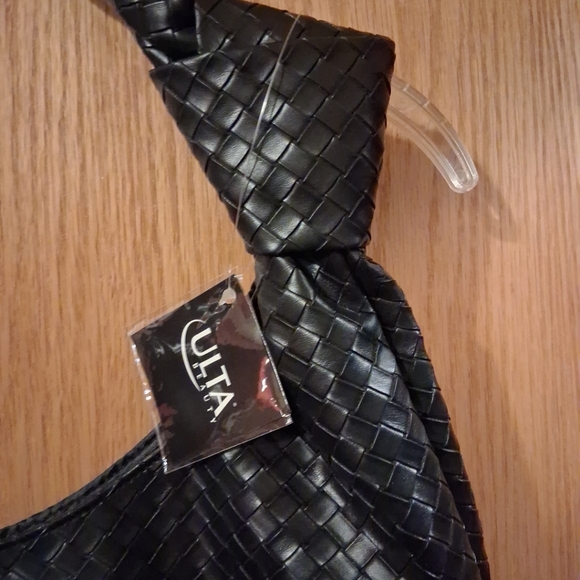 ULTA Beauty Knot Handle Black Tote Bag Purse With Inside Pocket NWT 20x17 Boho - Picture 2 of 5